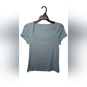 NWOT Teen Girl Old Navy Light Blue Ribbed Short Sleeve Top